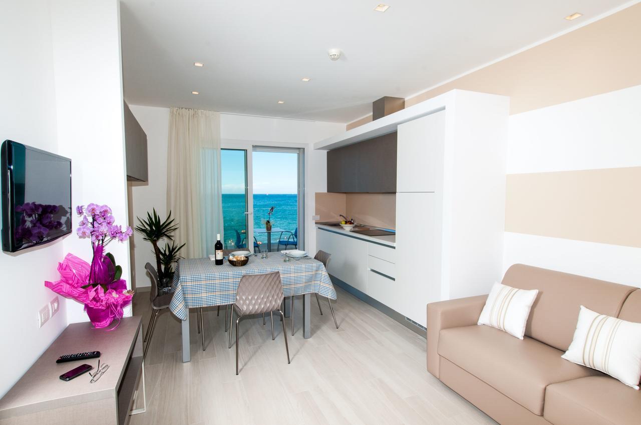 Lungomare Relax Residence Misano Adriatico Ngoại thất bức ảnh
